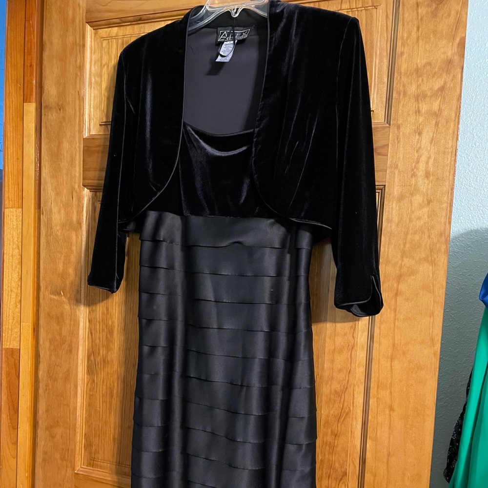 Alex 2 piece evening dress with bolero top (Olcc)
